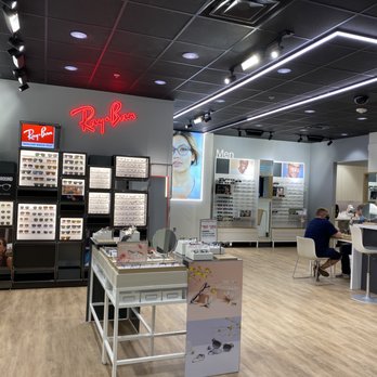 Target Optical - A fabulous selection of frames and an awesome eye doctor! - Optometrists Near Me - Glendale, Indiana