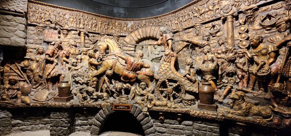 Cardiff Castle by null