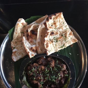 Kumar's - Houston - Pepper Chicken Curry & Garlic Naan - Indian Near Me - Houston, Texas