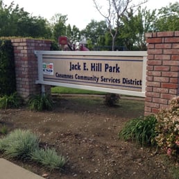 The sign near the parking lot. The sign near the parking lot.