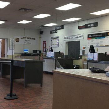 UPS Customer Counter - Shipping Centers Near Me - Commerce City, Colorado