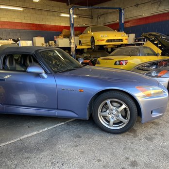 Mid Valley Auto Repair - POV: Normal day at the office for Tony, picking up my car after an engine rebuild - Auto Repair Near Me - Winnetka, California Mid Valley Auto Repair - POV: Normal day at the office for Tony, picking up my car after an engine rebuild - Auto Repair Near Me - Winnetka, California