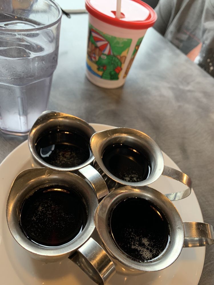 CHECKERS PANCAKE HOUSE Updated May 2024 98 Photos & 167 Reviews