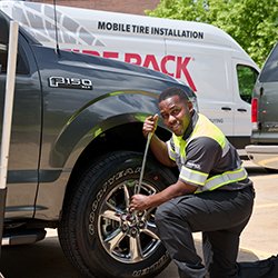 Tire Rack Distribution Center Logo