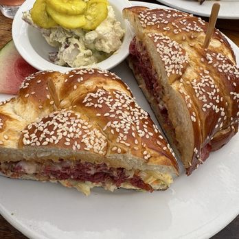 High Hand Cafe - Pastrami on pretzel roll - New American Near Me - Loomis, California High Hand Cafe - Pastrami on pretzel roll - New American Near Me - Loomis, California