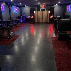 Palms Lounge