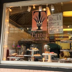 Tartes Pastry Shop - Outside