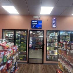 Shell Gas Station - Jackson St - Walk in cooler avilable
