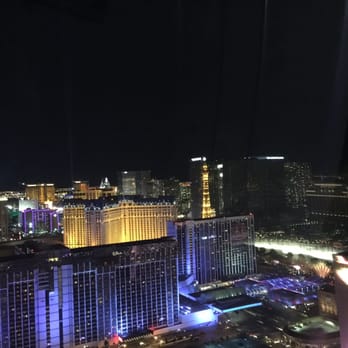 The High Roller - You can see the fountains at the Bellagio from the top! - Amusement Parks Near Me - Las Vegas, Nevada The High Roller - You can see the fountains at the Bellagio from the top! - Amusement Parks Near Me - Las Vegas, Nevada
