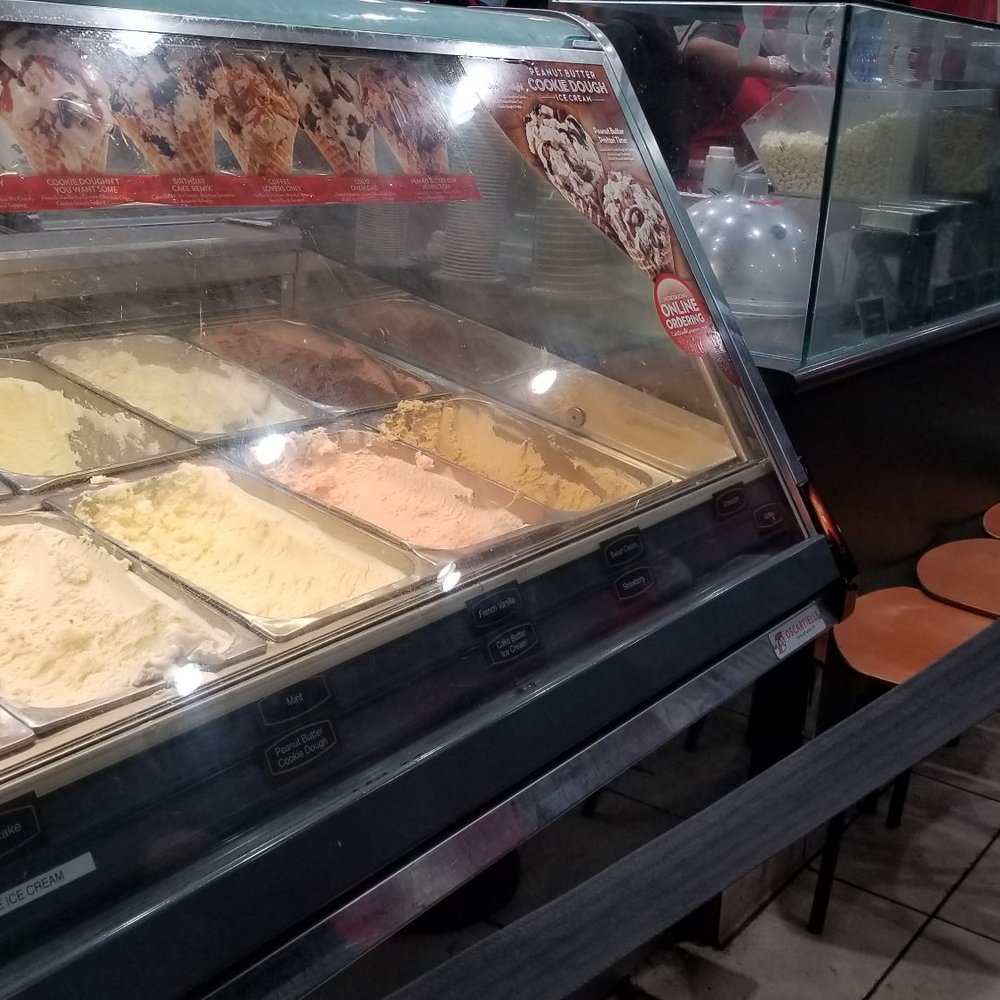VERY DIRTY GLASS IN&OUT ALSO THE BAR WERE TOPPINGS ARE KEPT. VERY DIRTY GLASS IN&OUT ALSO THE BAR WERE TOPPINGS ARE KEPT.