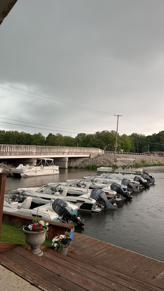 Lake Shafer Marina & Boat Rentals Logo