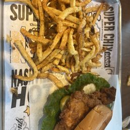 Deluxe Hand-Cut Fries Deluxe Hand-Cut Fries