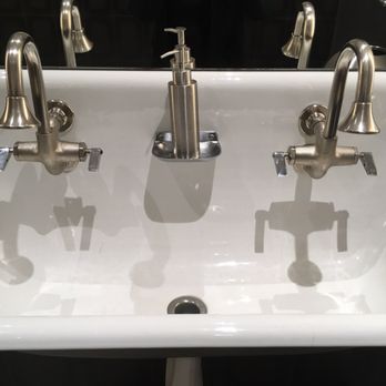 Bumble and bumble University Model Project - Sink. - Hair Salons Near Me - New York, New York Bumble and bumble University Model Project - Sink. - Hair Salons Near Me - New York, New York