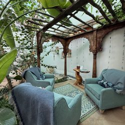 The Living Spa - Atrium area