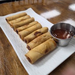 Pinoy Cravings - Lumpiang Shanghai