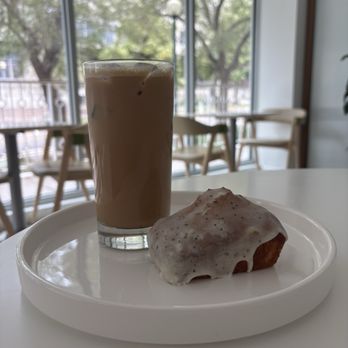 Blue Sparrow Coffee - Coffee & Tea Near Me - Denver, Colorado