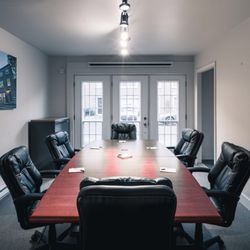 Hometel on Signal Hill - For Business Travellers we have an on-site conference room for meetings.