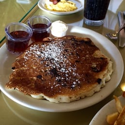 Chocolate Chip Banana Pancakes
