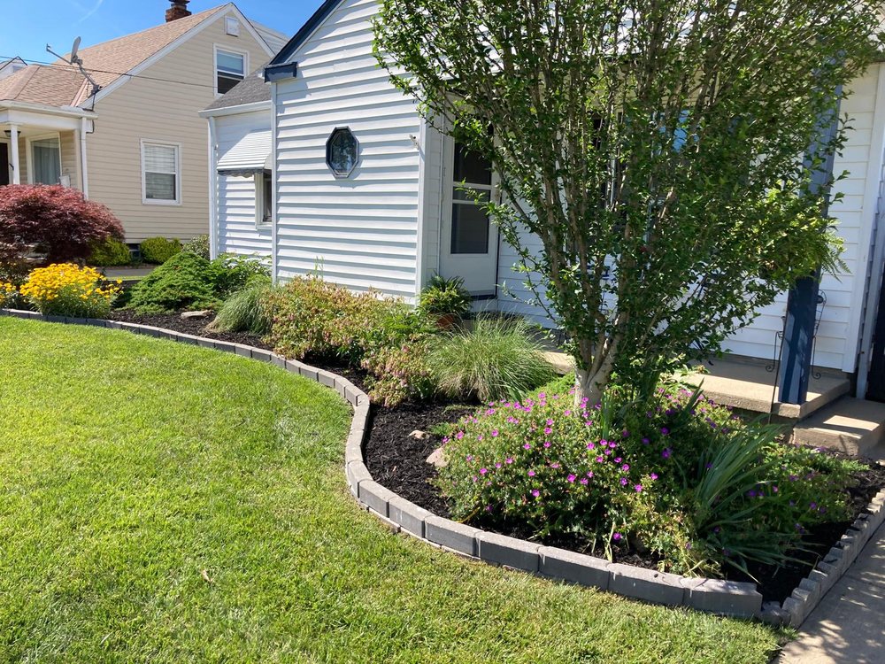 Augusta Lawn Care Services - tree service in Garfield Heights, OH