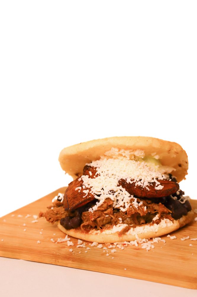 La Casa de la Arepa Logo