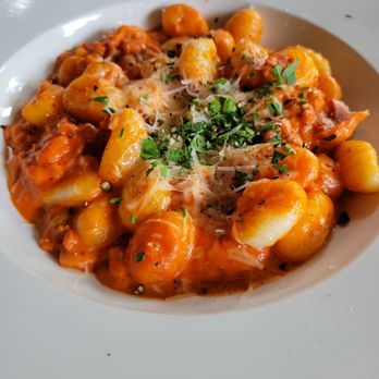 La Vita E Bella - Gnocchi pepirosso - Italian Near Me - Seattle, Washington