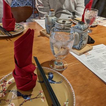 Han Palace - Setting - Dim Sum Near Me - Washington, DC, District of Columbia Han Palace - Setting - Dim Sum Near Me - Washington, DC, District of Columbia