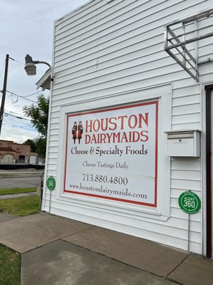 Houston Dairymaids by null
