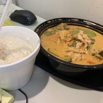 Sisters Thai - Panang Curry - Thai Near Me - Fairfax, Virginia Sisters Thai - Panang Curry - Thai Near Me - Fairfax, Virginia