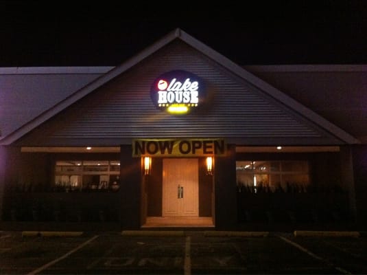 Lake House Bar and Grill by null