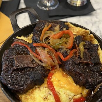 Jordyn's Brunch Cafe - Oxtails Skillet - Breakfast & Brunch Near Me - Houston, Texas Jordyn's Brunch Cafe - Oxtails Skillet - Breakfast & Brunch Near Me - Houston, Texas