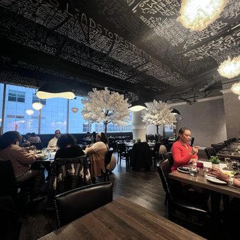 5Church - Buckhead - Inside - New American Near Me - Atlanta, Georgia