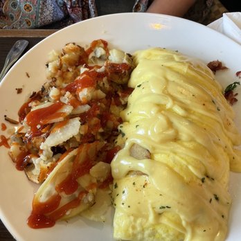 Broken Yolk Cafe - The Mom Omelet - Breakfast & Brunch Near Me - Orange, California Broken Yolk Cafe - The Mom Omelet - Breakfast & Brunch Near Me - Orange, California