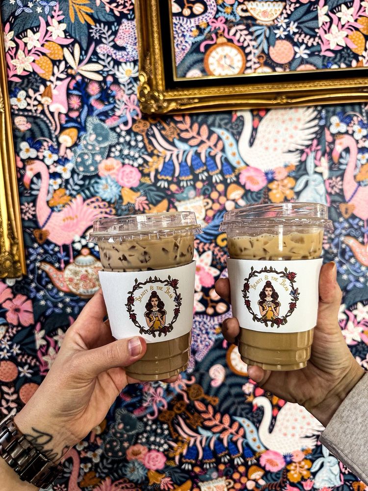 Beauty & The Bean Logo