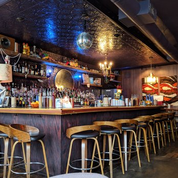 Bon Ton - Inside. Bar. - Cajun/Creole Near Me - Atlanta, Georgia