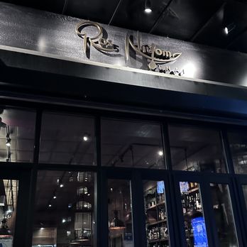 Ros Niyom Thai Restaurant - Ros Niyom Thai Restaurant - Thai Near Me - New York, New York