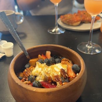 Local Loaf - Mimosas, Oatmeal - Bakeries Near Me - Charlotte, North Carolina