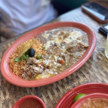 Yolanda's Mexican Cafe - CHILE VERDE 4/5 Jul'26 - Mexican Near Me - Ventura, California Yolanda's Mexican Cafe - CHILE VERDE 4/5 Jul'26 - Mexican Near Me - Ventura, California