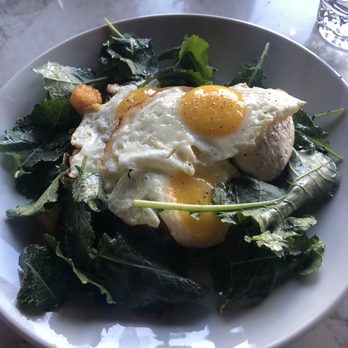 H Cafe - Braised Brisket Tot Hash - Breakfast & Brunch Near Me - Los Angeles, California