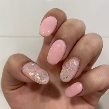 V Nail Studio - Nail Salons Near Me - Brooklyn, New York