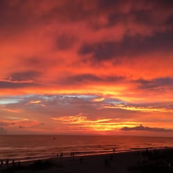 The Beachcomber - Beautiful sunset by Nora Explorer
