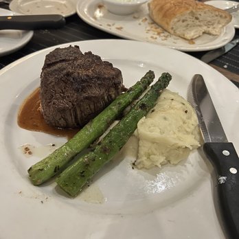 Arthur's Steakhouse - Filet Mignon 12oz - Seafood Near Me - Addison, Texas Arthur's Steakhouse - Filet Mignon 12oz - Seafood Near Me - Addison, Texas