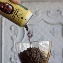 Las Fincas Coffee - Single source roasted coffee in pressurized cans. What a great idea!