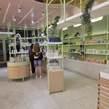 Sukoshi - Cosmetics & Beauty Supply Near Me - New York, New York
