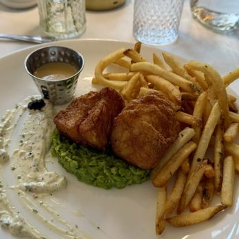 Fauna - Classic Fish & Chips - New American Near Me - Westhampton Beach, New York