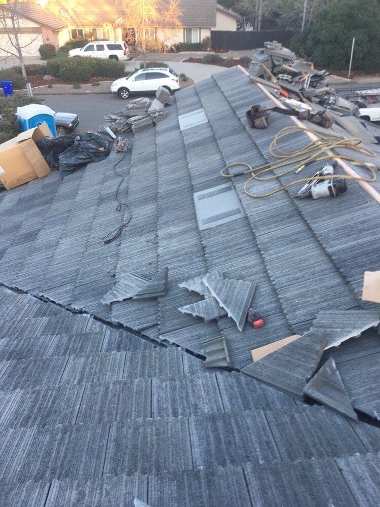 Slide of Roofing Pros Calabasas