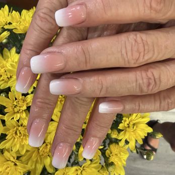 Imola Nail Spa - Ombré - Nail Salons Near Me - Napa, California