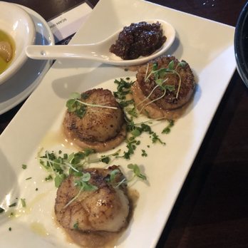 Tarantelli's - We shared the scallop app and the accents were a great texture and flavor contrast - Italian Near Me - Wilmington, North Carolina