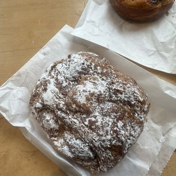 Arsicault - Chocolate almond croissant - Bakeries Near Me - San Francisco, California Arsicault - Chocolate almond croissant - Bakeries Near Me - San Francisco, California