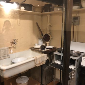Churchill War Rooms - Landmarks & Historical Buildings Near Me - London, XGL Churchill War Rooms - Landmarks & Historical Buildings Near Me - London, XGL