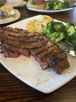 Starfire Grill by null